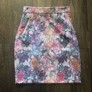 Floral pencil skirt size small